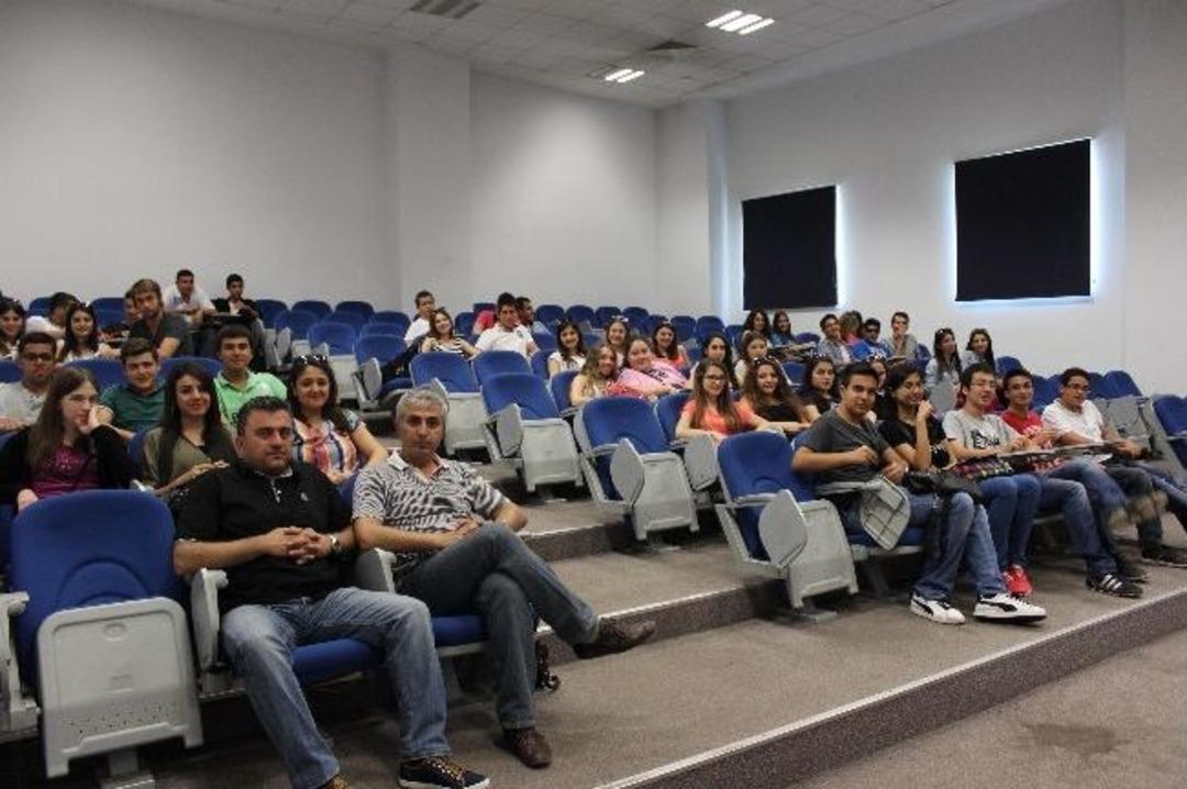 Gkv&rsquo;liler &Uuml;niversiteleri Tanıyor