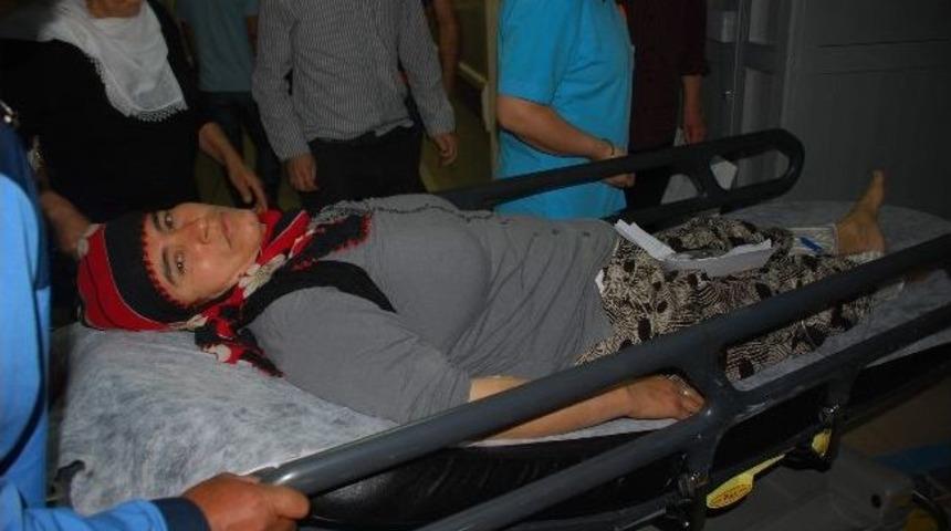 4 &Ccedil;ocuk Annesi Kadın Maganda Kurşunu İle Yaralandı