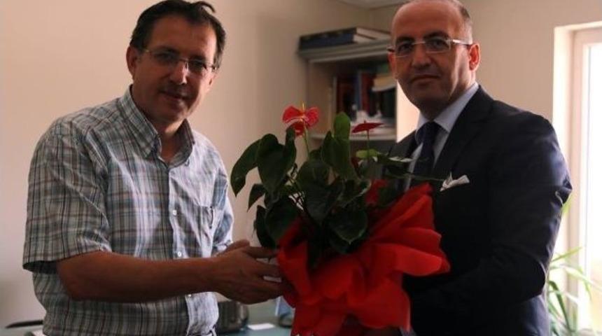 Divapan Genel M&uuml;d&uuml;r&uuml; Zengin&rsquo;den D&uuml;zce&rsquo;nin Sesi Gazetesi'ne Ziyaret
