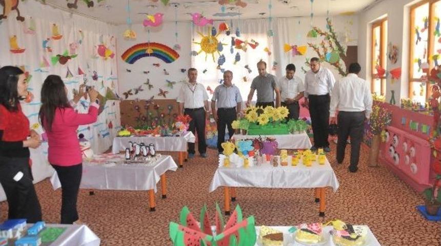 Sema K&uuml;&ccedil;&uuml;ks&ouml;z Anaokulu'nda Yılsonu Sergisi A&ccedil;ıldı
