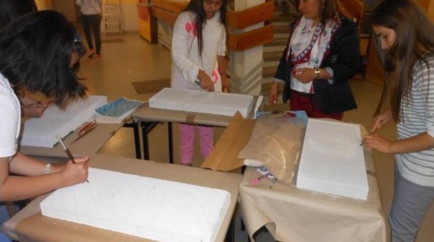 &Ouml;ğrencilerden Polonya&rsquo;ya Sanat K&ouml;pr&uuml;s&uuml;
