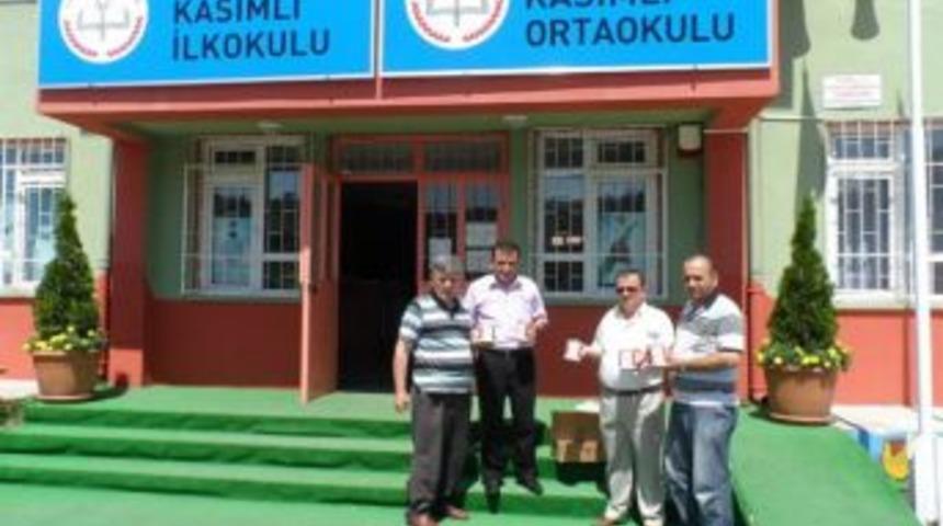 T&uuml;rk Kızılayı Alaplı Şubesi Yoksul &ouml;ğrencilere kavurma dağıttı
