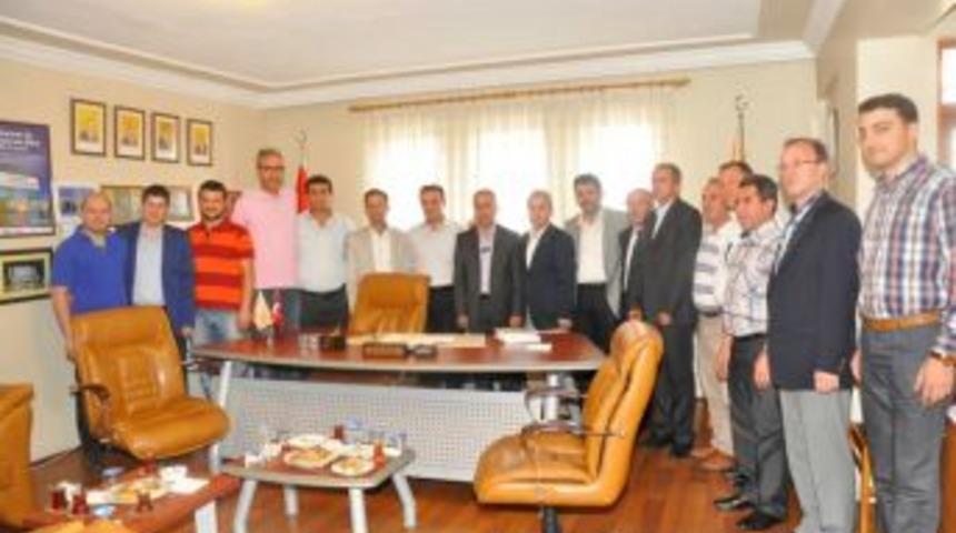 Ak Parti Y&ouml;netim Kurulu  ziyaretlerde bulundu