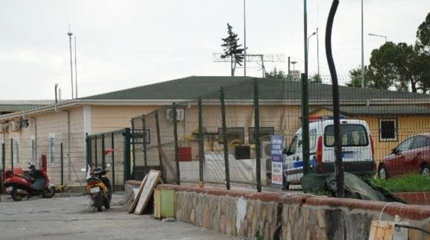 Didim&rsquo;de Tekneciler Mobil G&uuml;mr&uuml;k Binasının Atıl Kalmasına Tepkili