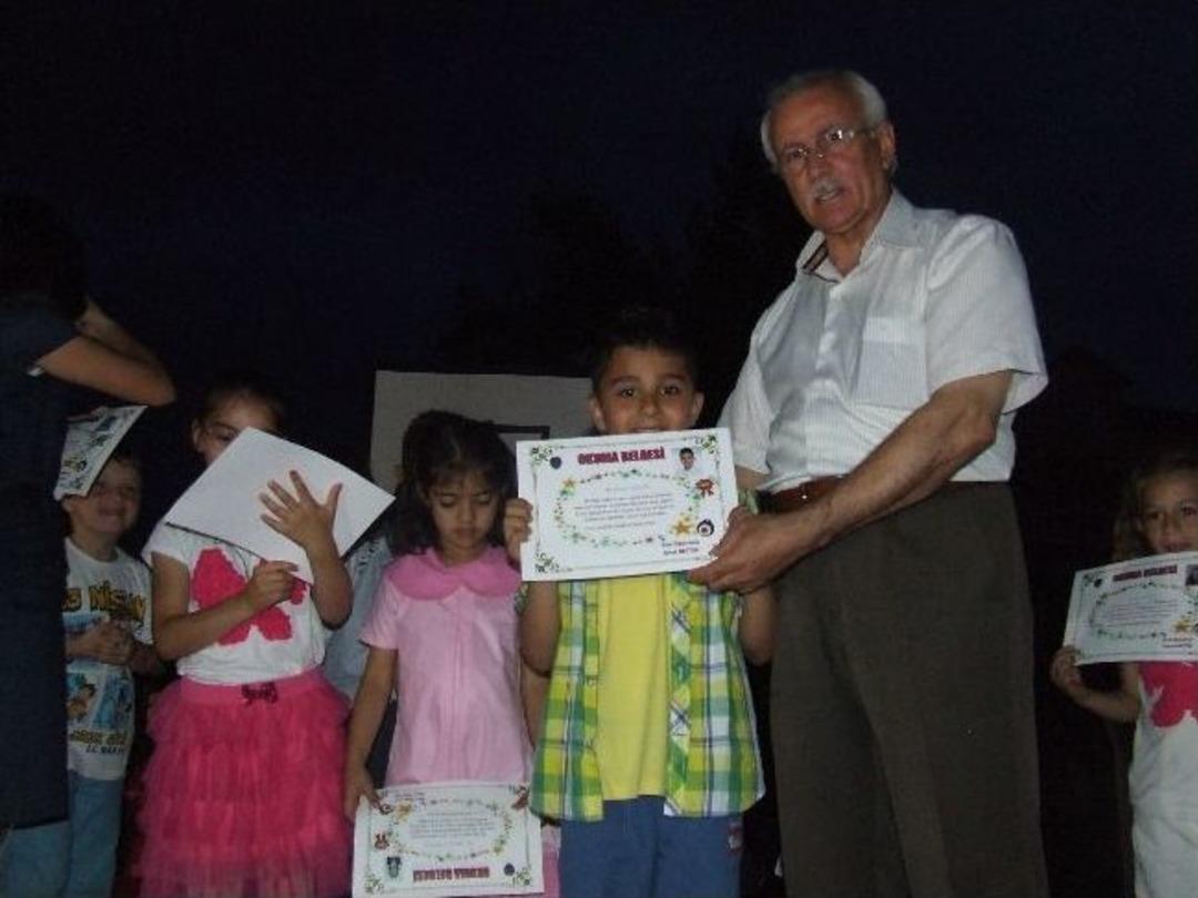 Yağmur Bile Engel Olamadı