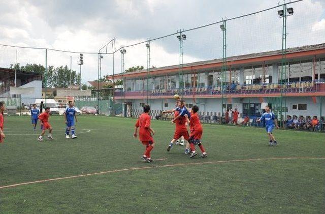 Açık Alan Hentbol Şenliği Sona Erdi