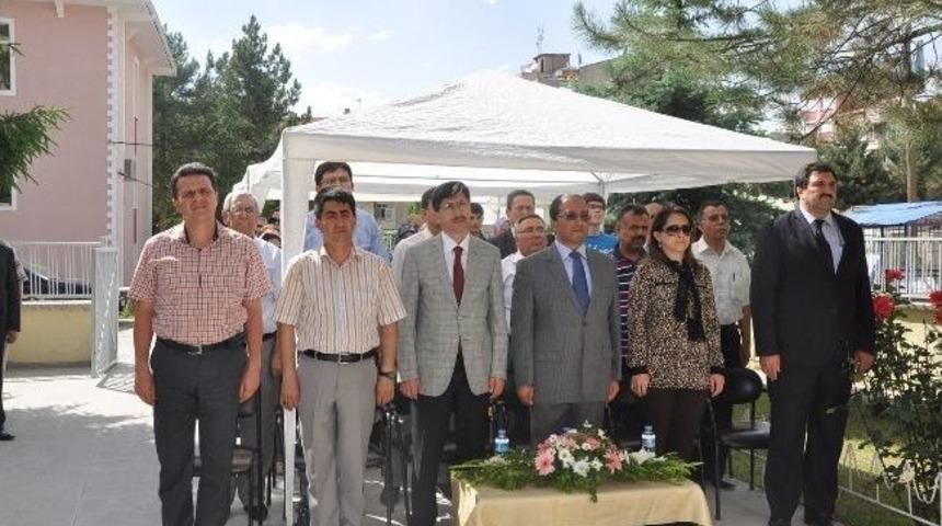 Sandıklı Halk Eğitim Merkezi M&uuml;d&uuml;rl&uuml;ğ&uuml; Yıl Sonu Sergisi