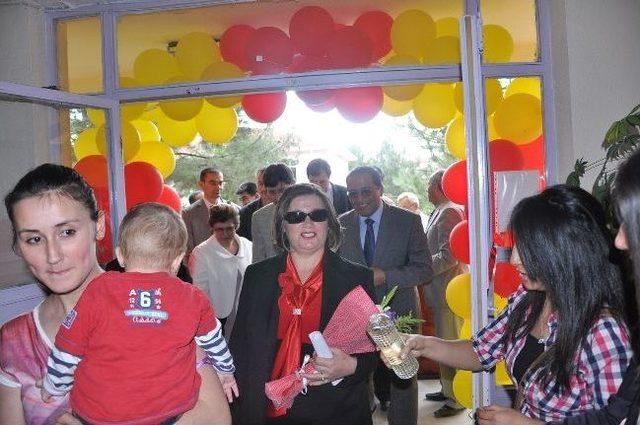 Sandıklı Halk Eğitim Merkezi M&uuml;d&uuml;rl&uuml;ğ&uuml; Yıl Sonu Sergisi 2