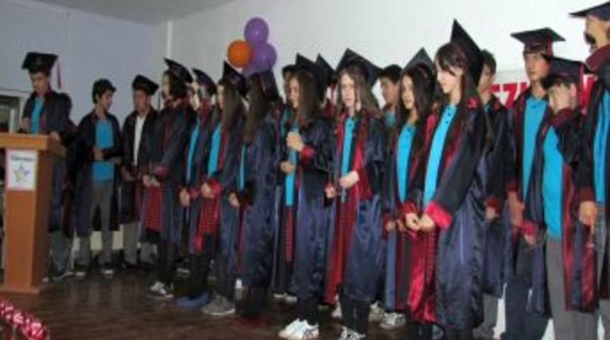 Boyabat Yıldız Koleji, Yıldızlarını Uğurladı