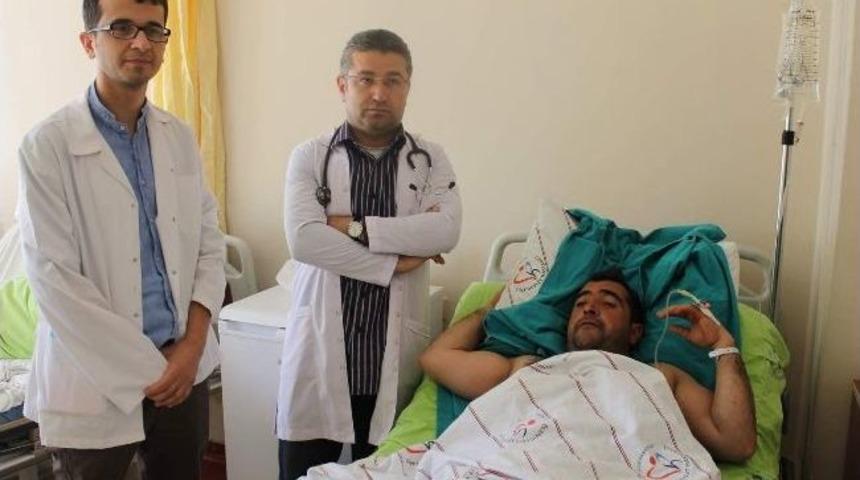 Siirt&rsquo;te İlk Kez Kapalı Y&ouml;ntemle Fıtık Ameliyatı Yapıldı