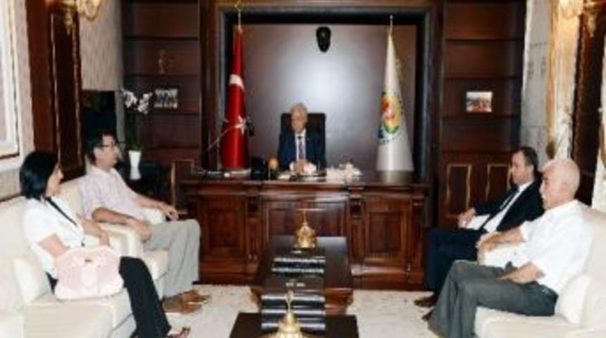 Şehit Ailelerinden Aldırmaz'a Ziyaret