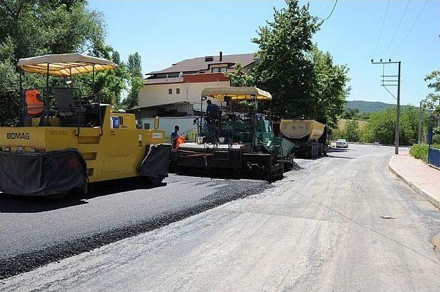 Başiskele'de Cadde Ve Sokaklar Asfaltlanıyor