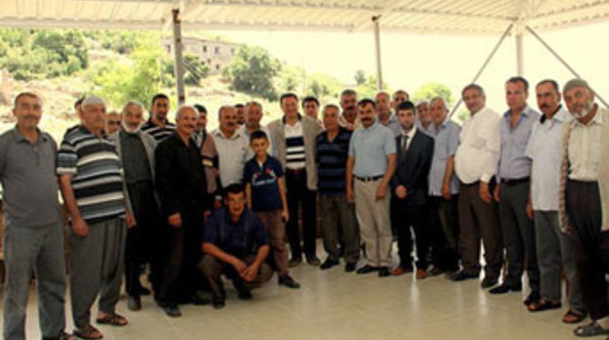 L&uuml;tf&uuml; Savaş Birlik; "Bizler aynı teknenin hamuruyuz"