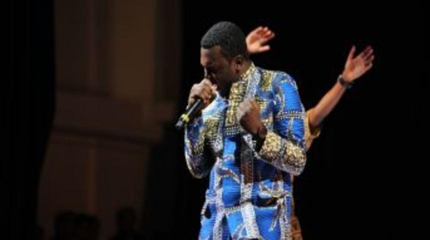 Anadolu&rsquo;nun Ilk T&uuml;rk Şehri D&uuml;nya &Ccedil;ocuklarıyla Unutulmaz Bir Gece Yaşadı