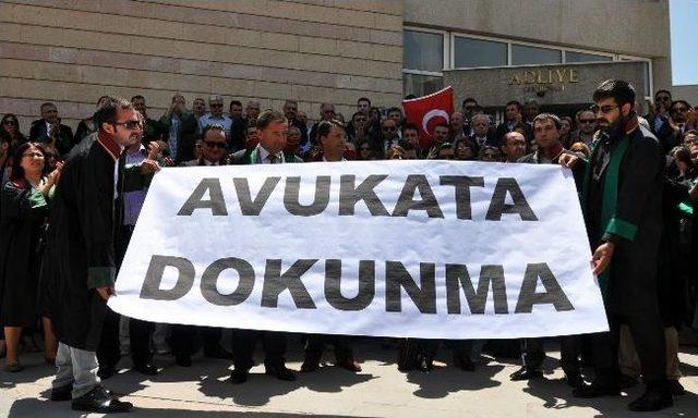 Avukatlar, Çağlayan'da Yaşananları Protesto Etti