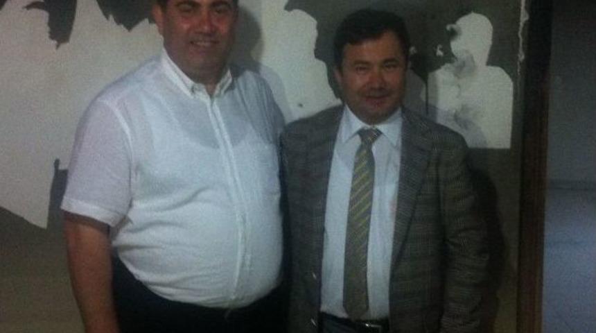 Ak Parti, İzmir&rsquo;de Yakılan İl&ccedil;e Binalarında Kara M&uuml;ze Kuracak