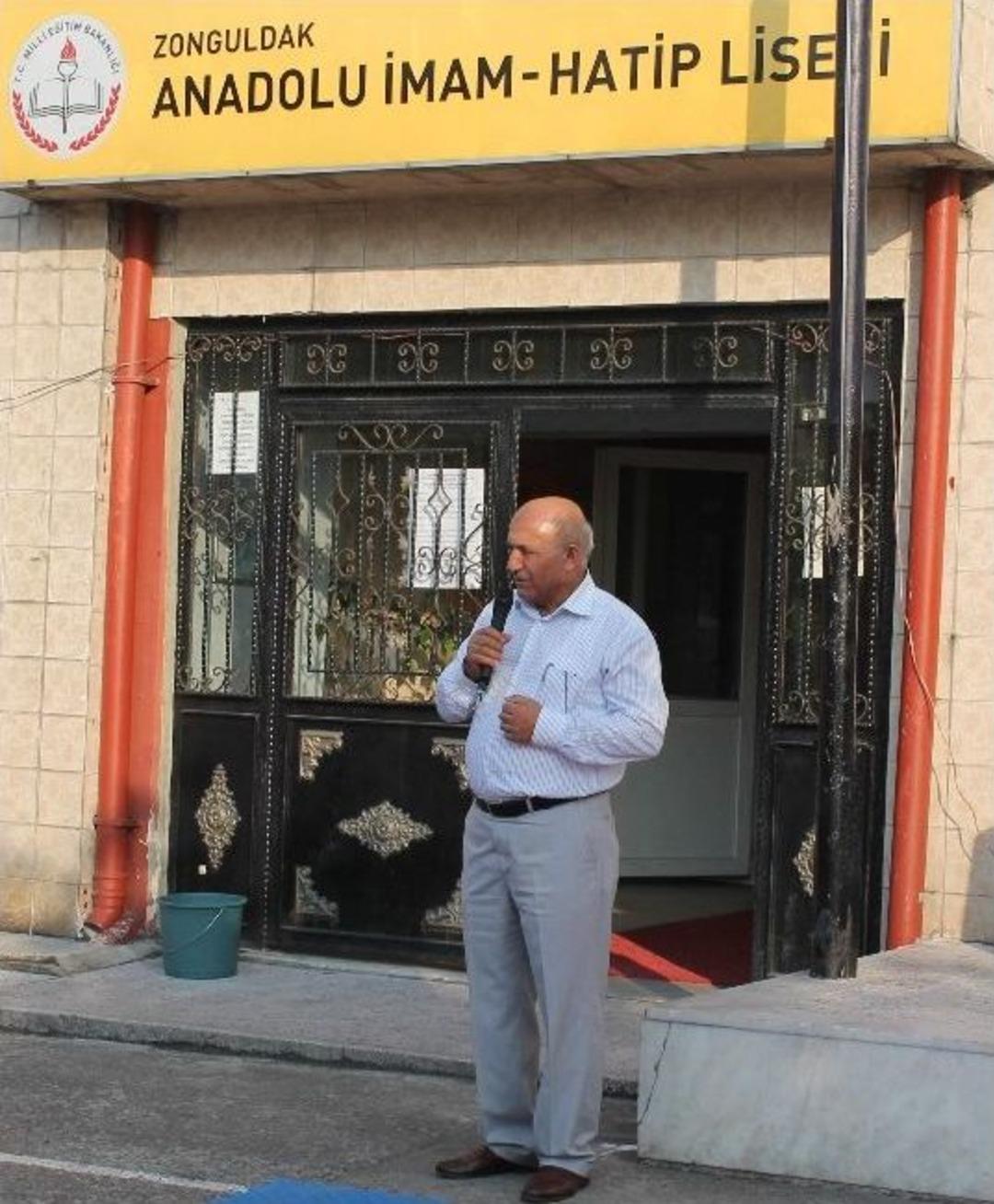 Anadolu İmam Hatip Lisesi &Ouml;ğrencilerinden Sergi