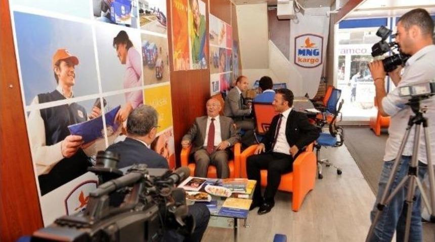 K&uuml;tahya'da 'a&ccedil; Kanatlarını T&uuml;rkiye Tırı'na İlgi