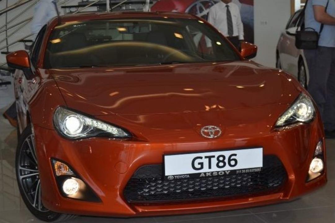 Toyota Yenilenen Y&uuml;z&uuml;yle Kayseri&rsquo;de