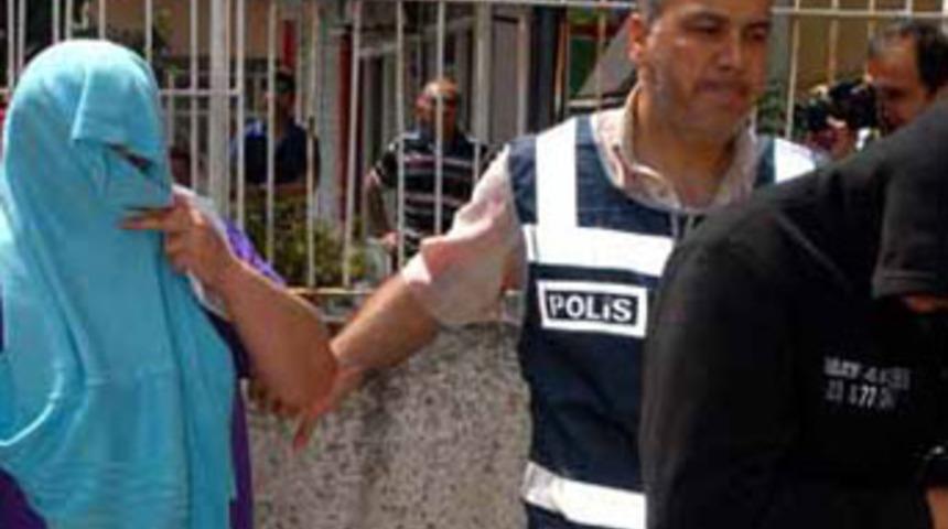 Nişanlı tacizinden ka&ccedil;tı, fuhuş batağına yakalandı