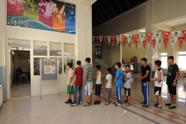 Şehitkamil Belediyesi Yaz Spor Okullarına B&uuml;y&uuml;k İlgi 1