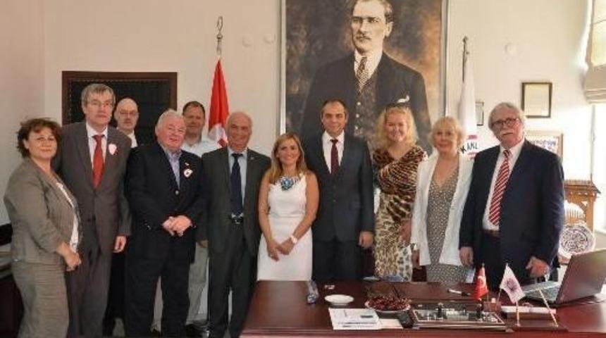 Alman Ekipten Başkan Dalgı&ccedil;'a Ziyaret