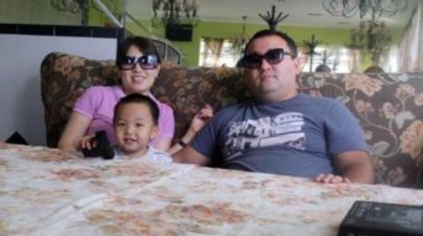 Antalya'da Kazak &Ccedil;ocuk Havuzda Boğuldu