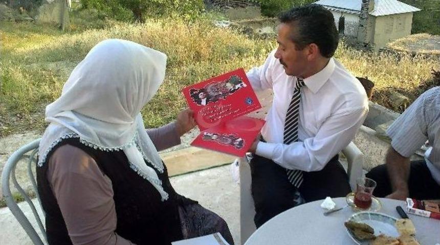 Akıncılar T&uuml;rk Eğitim-sen Şehit Ailelerini Ziyaret Etti