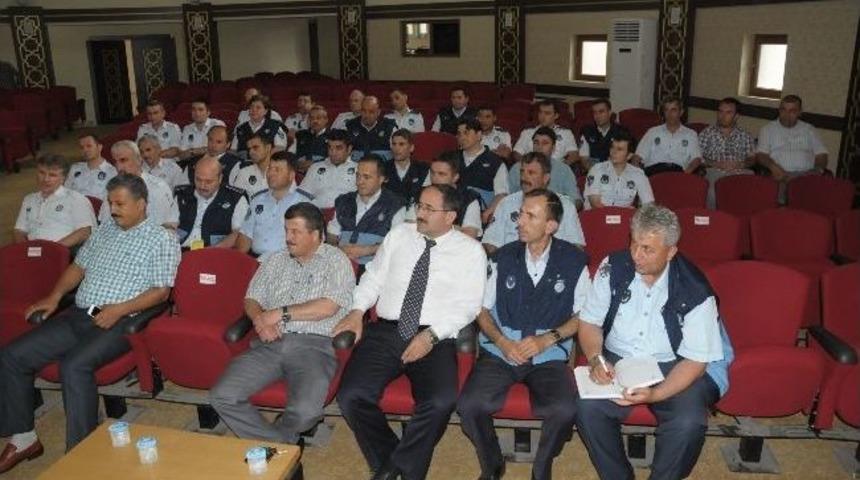 İneg&ouml;l Zabıtasına İletişim Dersi