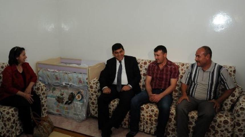 Başkan Fadıloğlu&rsquo;ndan Hoşgeldin Bebek S&uuml;prizi