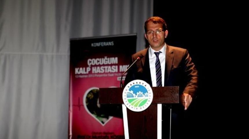 Akm&rsquo;de &ldquo;&ccedil;o&ccedil;uğum Kalp Hastası Mı?&rdquo; Konferansı Ger&ccedil;ekleştirildi