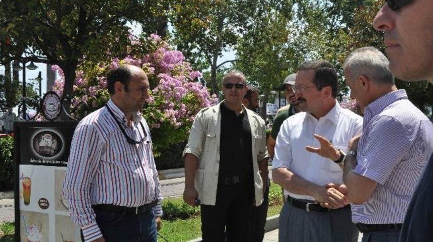 İl Emniyet M&uuml;d&uuml;r&uuml; Sağlam Cumhuriyet Meydanı'nda