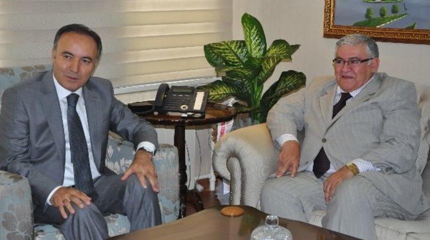 Etb Y&ouml;netim Kurulu &Uuml;yelerinden, Vali Altıparmak&rsquo;a Hayırlı Olsun Ziyareti&hellip;