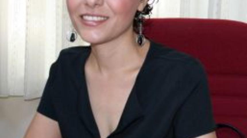 'Karnesi Iyi Olan Çocuğa Pahalı Hediye Almayın'