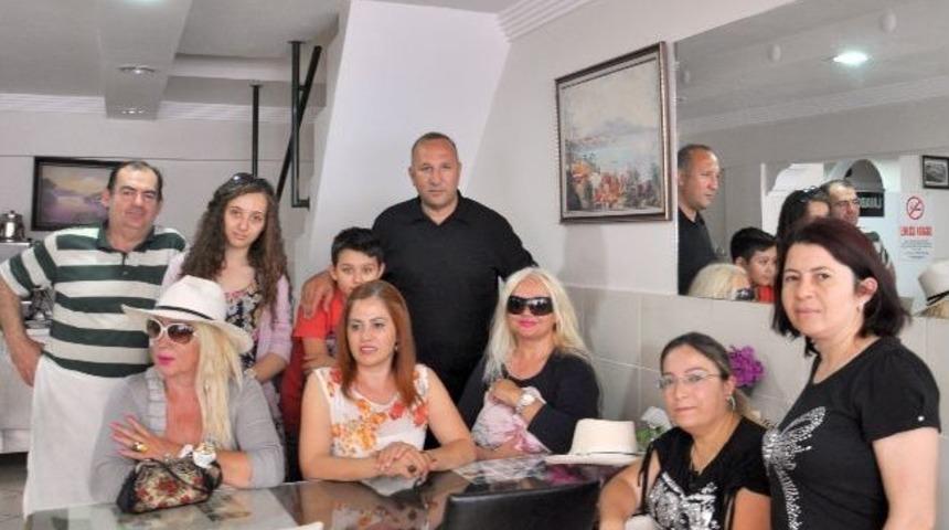 T&uuml;rk Sinemasının Afrodit&rsquo;i Salihli&rsquo;ye Geldi