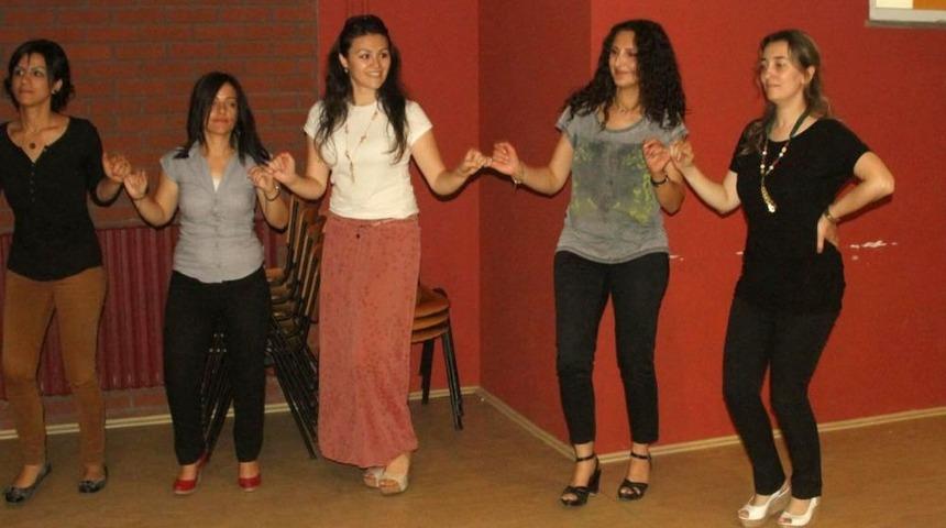 Orhangazi'de T&uuml;rk&uuml; Ş&ouml;leni