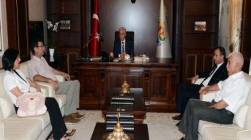 Şehit Aileleri Zihni Aldırmaz'ı Ziyaret Etti