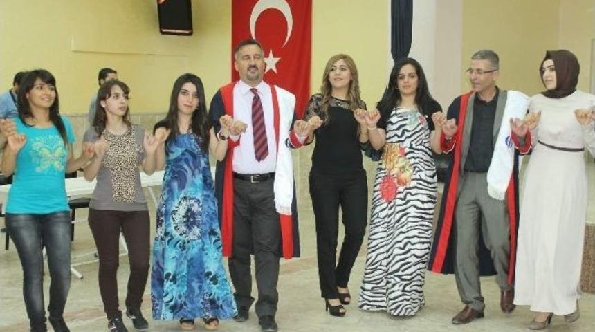 İslahiye'de Mezuniyet T&ouml;reni
