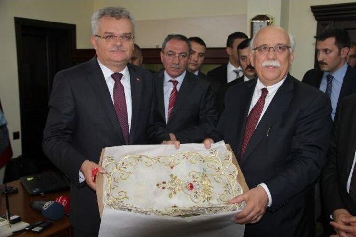 Milli Eğitim Bakanı Nabi Avcı: G4