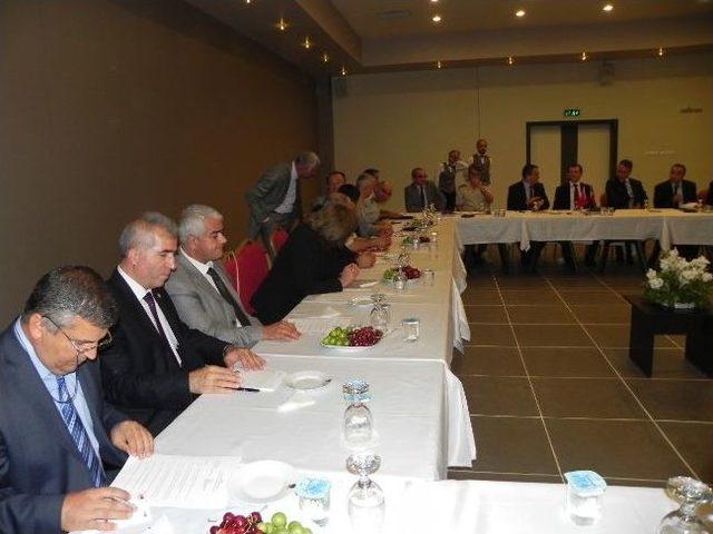 İzmir&rsquo;deki Ceza Ve İnfaz Kurumlarının Sorunları &Ouml;demiş&rsquo;te Ele Alındı 1