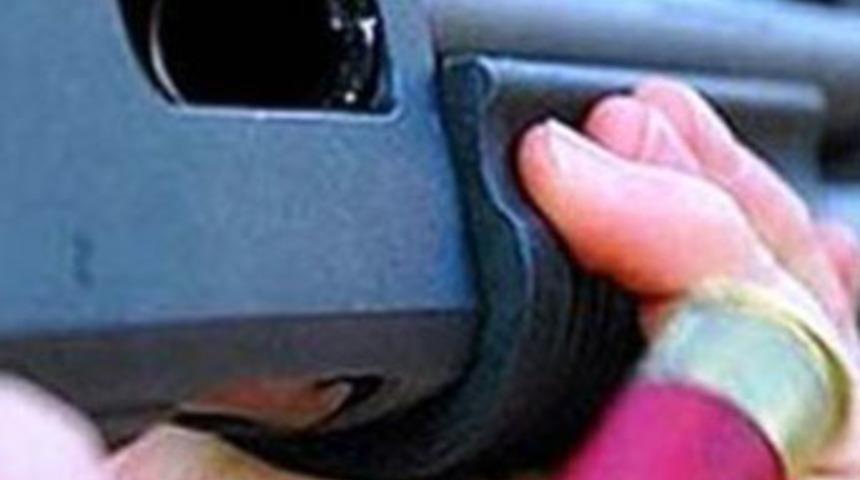 Av t&uuml;feğiyle şaka kanlı bitti