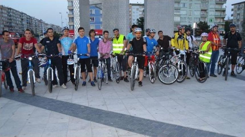 Bisiklet Severlerden Şehir Turu