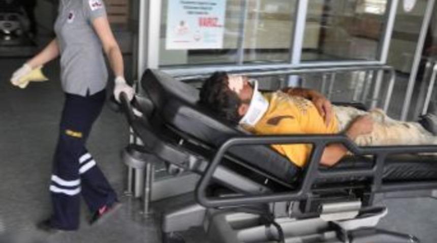 Trafik Kazası: 2 Yaralı