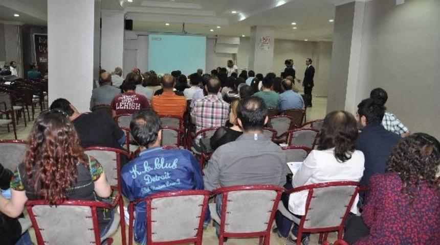 Tatvan&rsquo;da Kas Hastalıkları Paneli Yapıldı