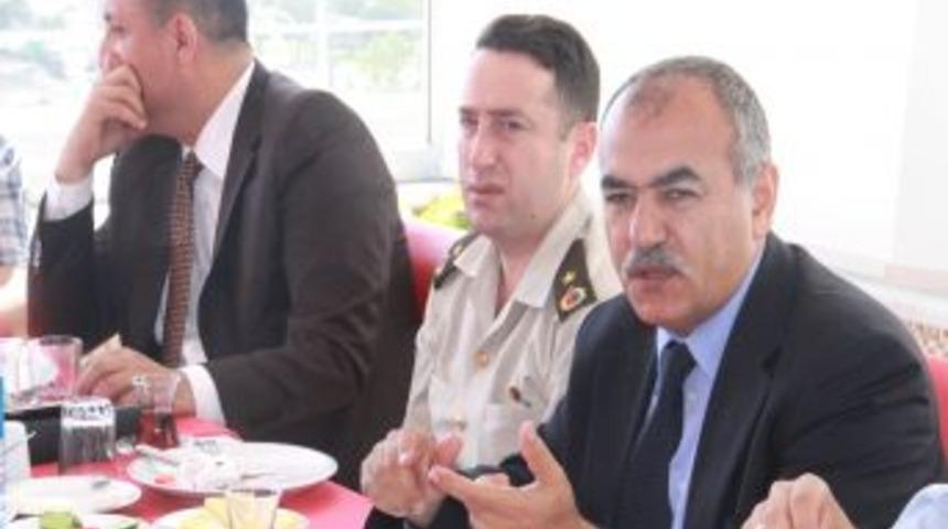 İlkadım Kaymakamlığı'ndan Engelliler I&ccedil;in Iki Adım