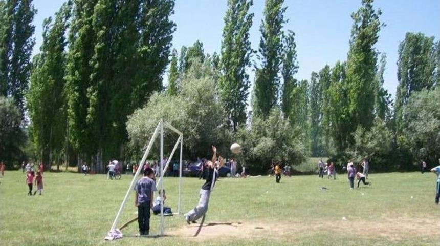 &Ouml;ğrencilere Piknik