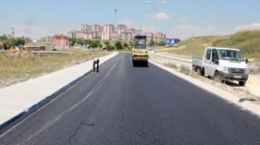 Beylikd&uuml;z&uuml;&rsquo;ne 125 Bin Asfalt Serilecek