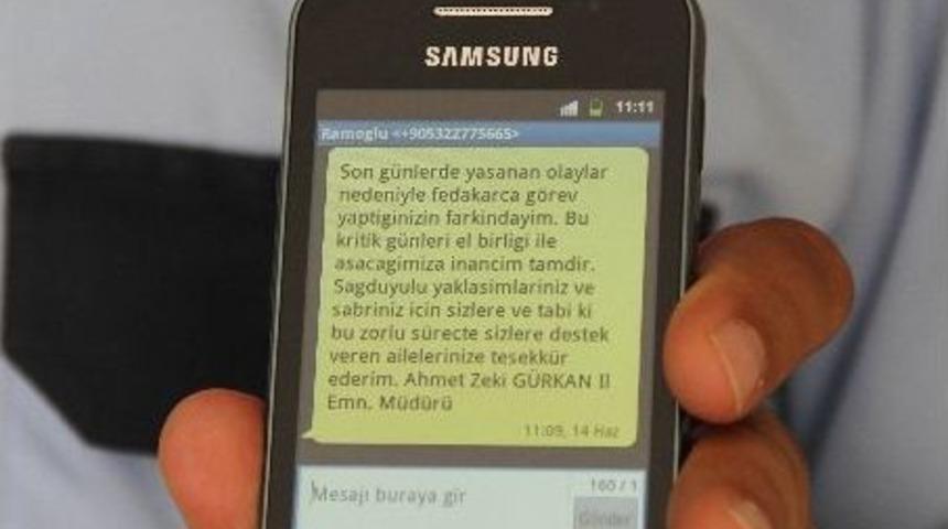 Polislere SMS ile teşekk&uuml;r