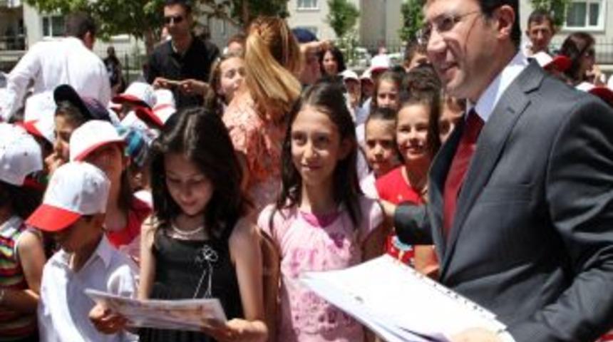 Erzincan'da Karne Heyecanı