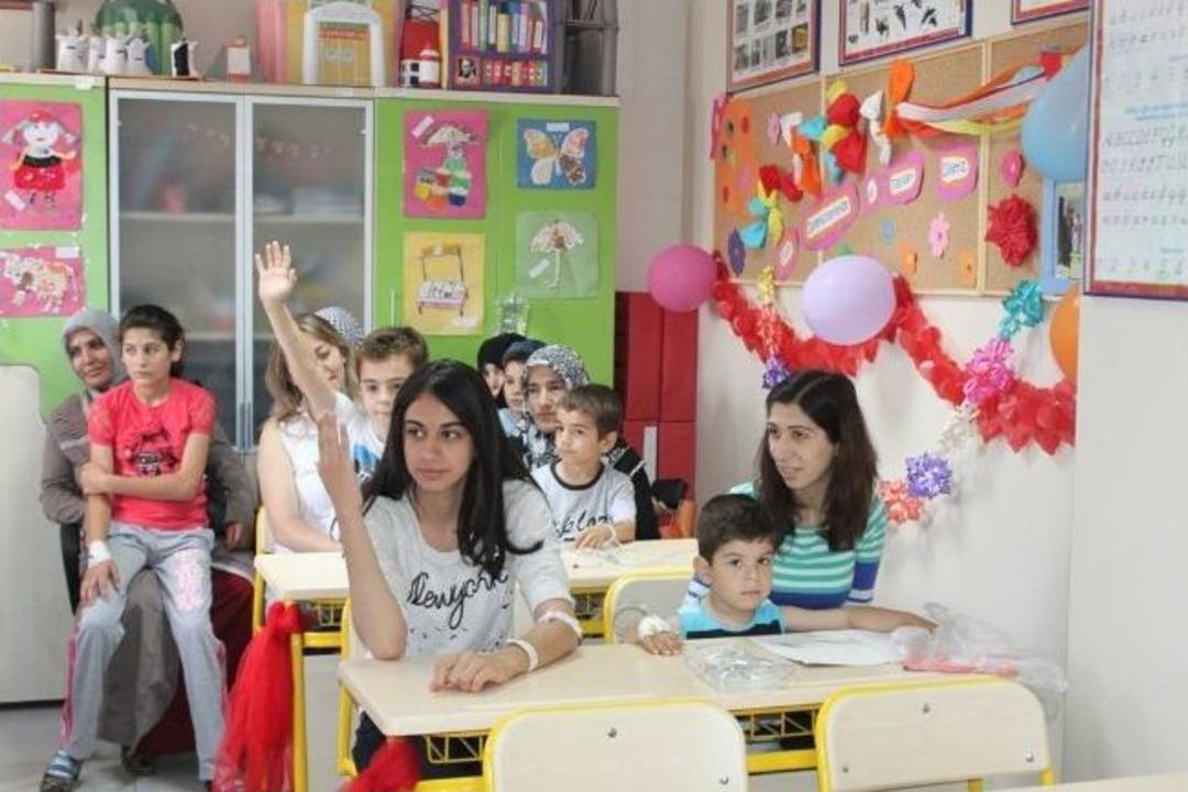 Karnelerini Doktorlardan Aldılar